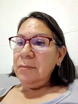 victoria wayne online show from March 2, 2026, 9:49 am