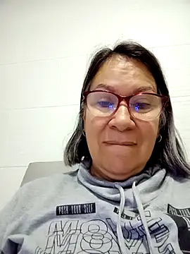 victoria wayne online show from March 25, 2026, 9:41 am