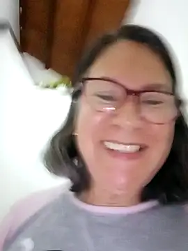 victoria wayne online show from October 25, 2025, 10:36 am