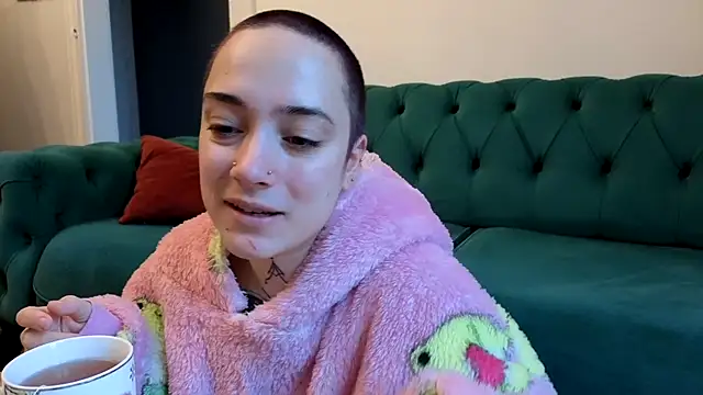 OllympeKaii online show from November 9, 2025, 7:45 am