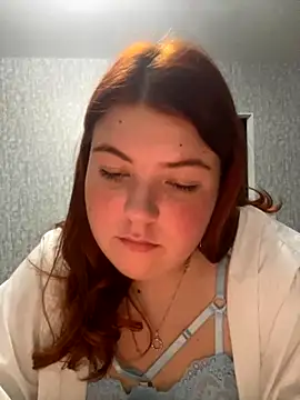 Snapshot of Dreamy_Desire chatting on October 13, 2025, 8:54 pm Dreamy Desire online show from October 13, 2025, 8:54 pm