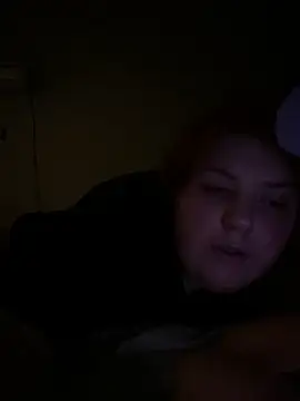 Snapshot of Dreamy_Desire chatting on March 16, 2025, 9:16 pm Dreamy Desire online show from March 16, 2025, 9:16 pm