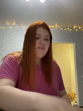 Snapshot of Dreamy_Desire chatting on March 10, 2025, 7:18 pm Dreamy Desire online show from March 10, 2025, 7:18 pm