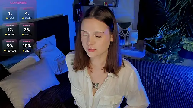 Snapshot of LisaBaillea chatting on March 11, 2025, 9:04 pm LisaBaillea online show from March 11, 2025, 9:04 pm