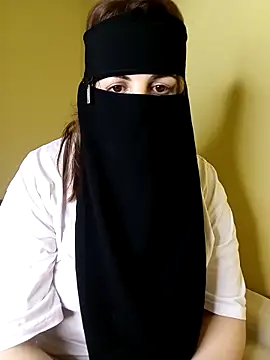 patrona sexooo online show from April 17, 2026, 1:25 pm