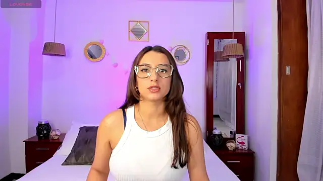 Azahara Chary online show from March 18, 2025, 1:34 pm