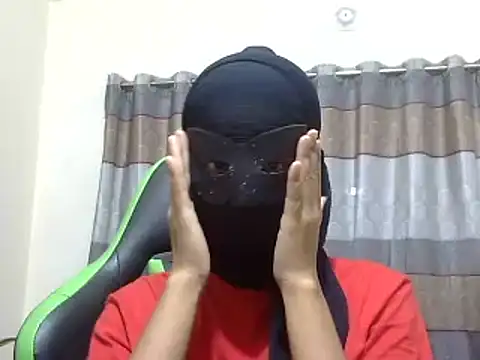 OliviaIslamm online show from March 5, 2025, 1:50 pm