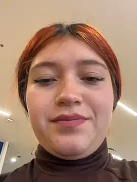 Snapshot of Karina_Leon chatting on February 7, 2026, 5:43 pm Karina Leon online show from February 7, 2026, 5:43 pm