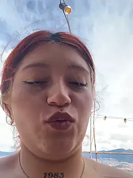 Snapshot of Karina_Leon chatting on January 17, 2026, 6:55 pm Karina Leon online show from January 17, 2026, 6:55 pm