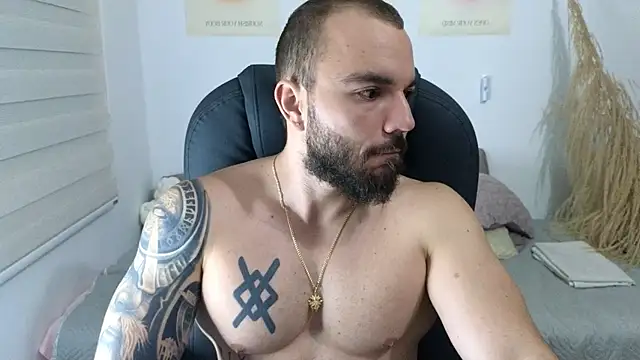 Isaac Carter online show from December 2, 2025, 11:12 am