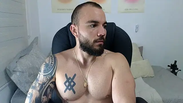 Isaac Carter online show from October 4, 2025, 11:12 am