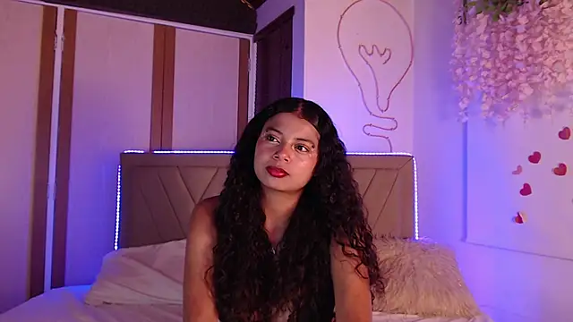 Cattleya gilQS online show from March 14, 2025, 11:00 pm