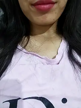 saraaxx1 online show from December 5, 2025, 4:16 pm