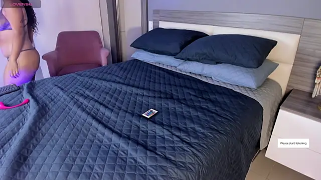  charlottemiller online show from March 13, 2025, 11:41 am