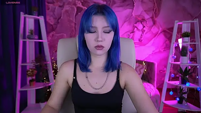 SelenaIris online show from January 7, 2026, 9:42 pm