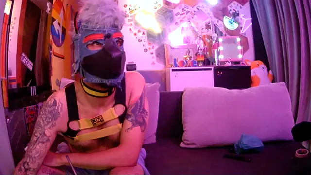 Snapshot of danix_wild_wolf chatting on July 23, 2026, 10:28 pm danix wild wolf online show from July 23, 2026, 10:28 pm