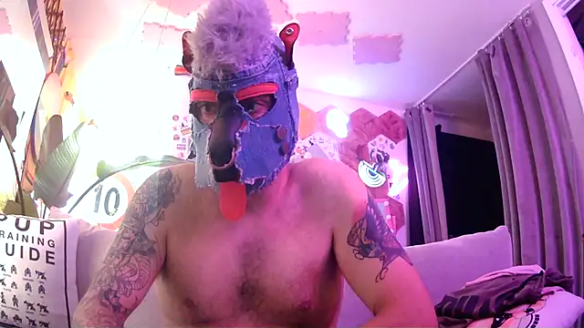 Snapshot of danix_wild_wolf chatting on July 26, 2026, 10:00 am danix wild wolf online show from July 26, 2026, 10:00 am