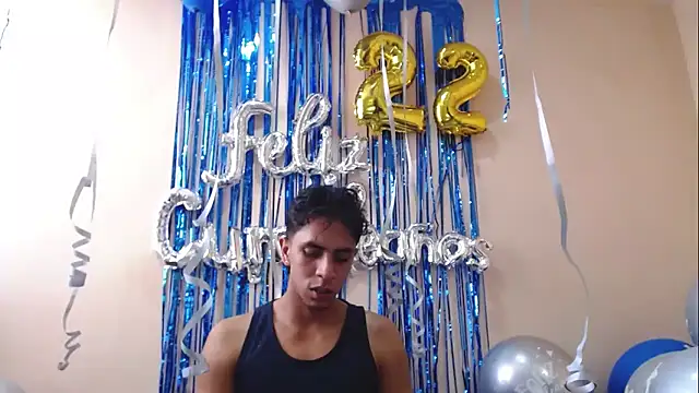 Monkey uchiha777 online show from September 13, 2025, 7:47 pm