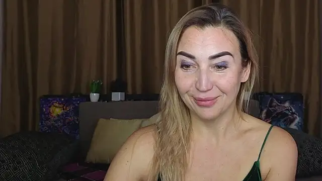 Kiss julli88I online show from January 17, 2026, 6:33 pm