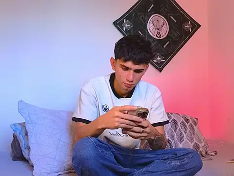 samevansx  online show from January 11, 2026, 3:41 pm