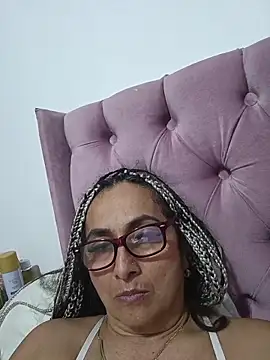 AlessandraLeroy online show from January 8, 2026, 2:06 am