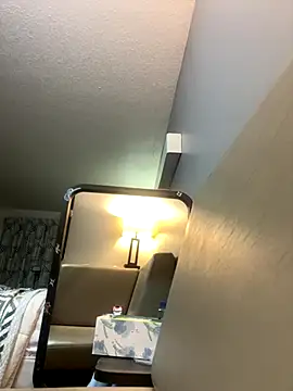 KITTYBOOBOOFUXX online show from December 17, 2025, 2:49 am