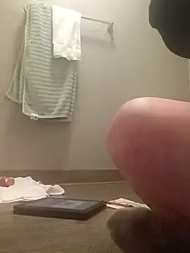 Snapshot of KITTYBOOBOOFUXX chatting on January 19, 2026, 7:45 am KITTYBOOBOOFUXX online show from January 19, 2026, 7:45 am