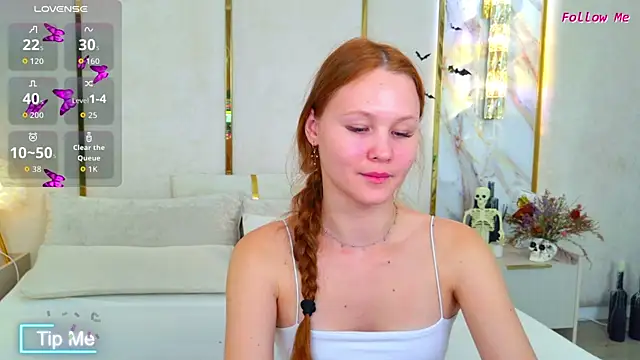 AmeliRoyse online show from November 3, 2025, 5:05 pm