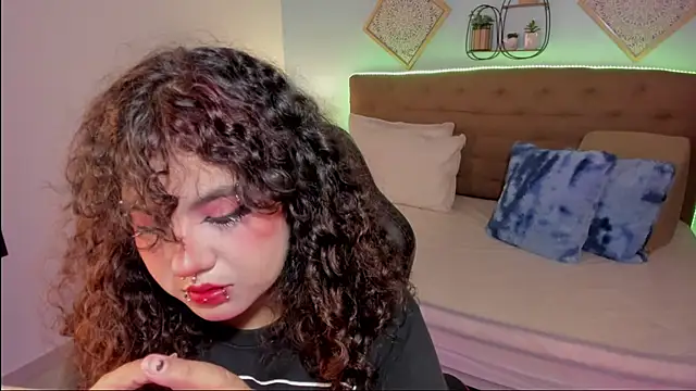  Lilly miller online show from November 19, 2025, 6:52 pm