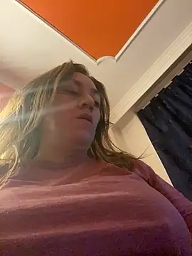 Luna-nevada online show from February 11, 2026, 10:15 am