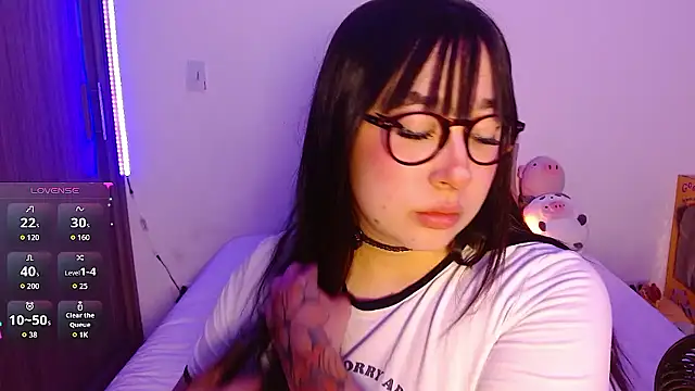 Oliviargf online show from January 17, 2026, 12:15 am