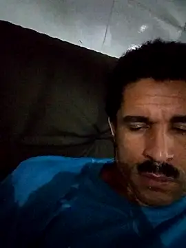 Gui23556 online show from March 7, 2025, 1:42 am