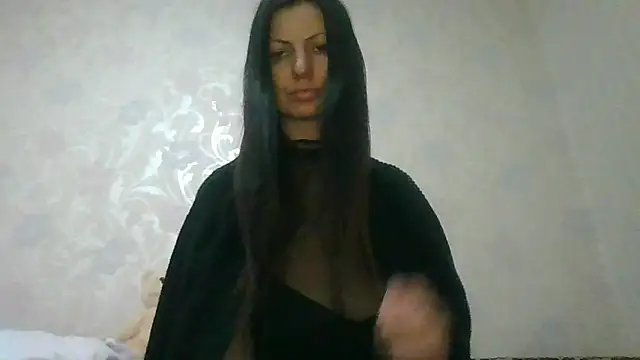 Snapshot of AliseWats chatting on June 3, 2026, 8:24 pm AliseWats online show from June 3, 2026, 8:24 pm