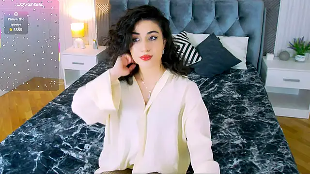 Maya Rogerss online show from March 18, 2026, 2:41 pm