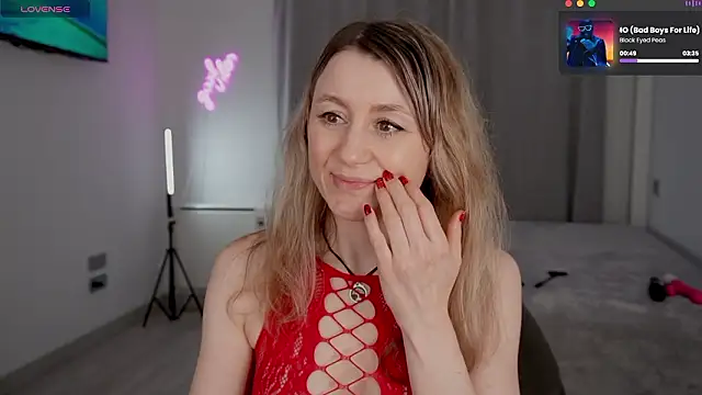   Milana     online show from March 25, 2026, 4:28 pm