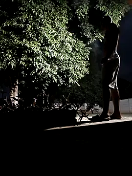 bakedsnackmmh online show from February 19, 2026, 9:34 pm