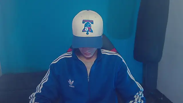 Snapshot of Burperking420_ chatting on March 14, 2025, 5:46 pm Burperking420 online show from March 14, 2025, 5:46 pm