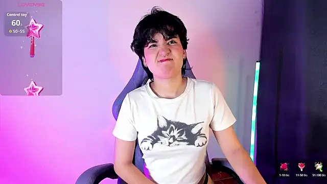 emma cute7 online show from May 15, 2026, 10:02 am