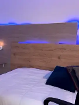  Ananyaa lovd online show from January 17, 2026, 1:37 pm