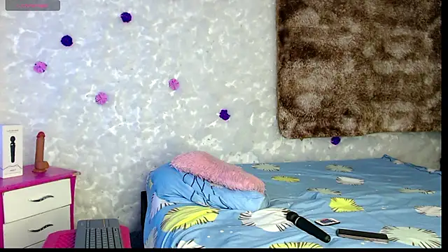 bella warzon online show from March 14, 2026, 8:37 pm