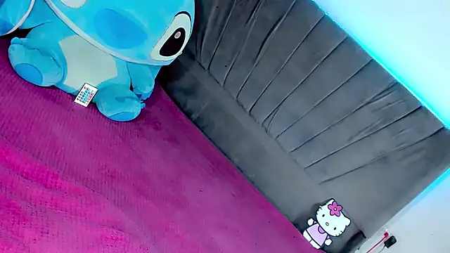 Ariana doll01 online show from April 19, 2026, 6:58 am