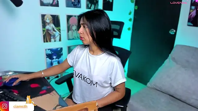 Vickysth online show from February 14, 2026, 11:38 pm