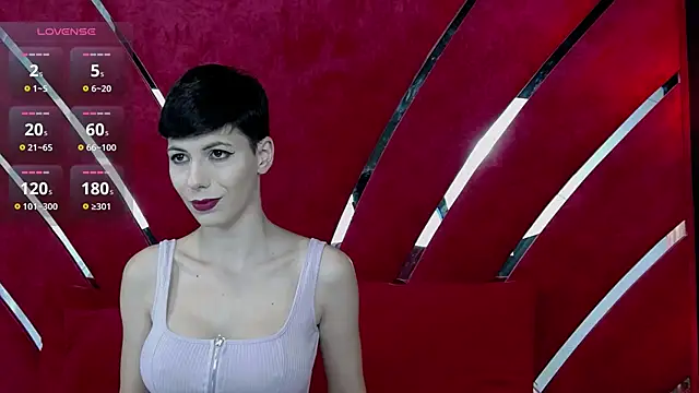 Snapshot of Roxxy_Rouge chatting on October 11, 2025, 3:57 pm Roxxy Rouge online show from October 11, 2025, 3:57 pm