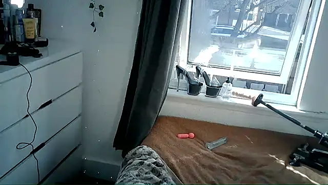 lilastorm7 online show from March 18, 2025, 2:39 pm