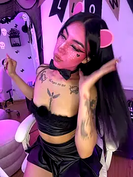 Kendramillerr 1 online show from October 30, 2025, 3:05 am