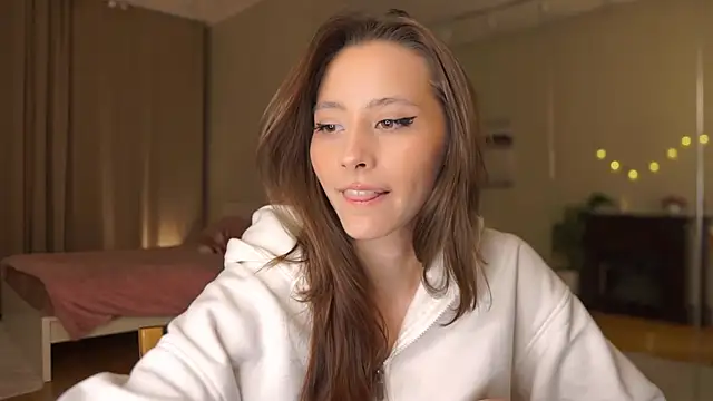 EditaBails online show from February 5, 2026, 7:21 pm