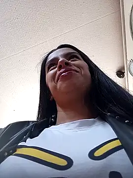 Snapshot of Nathaly_12 chatting on March 14, 2025, 6:18 pm Nathaly 12 online show from March 14, 2025, 6:18 pm