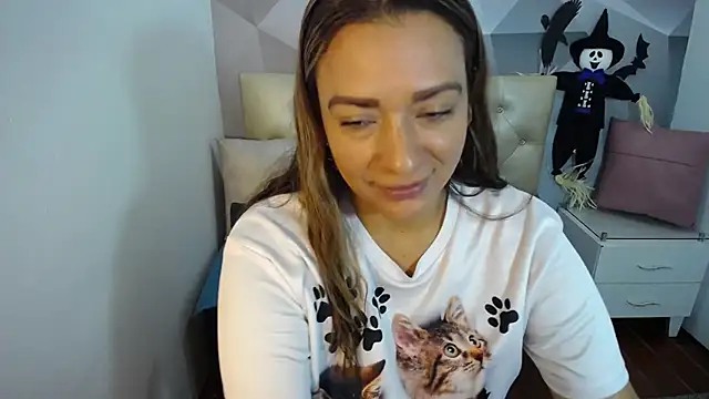 Milf-Prettyboobs online show from October 31, 2025, 11:07 am