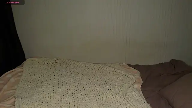 Molly Wheel online show from September 30, 2025, 8:48 pm