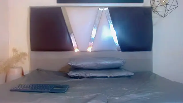 alexsandra kiss online show from November 28, 2025, 11:10 am